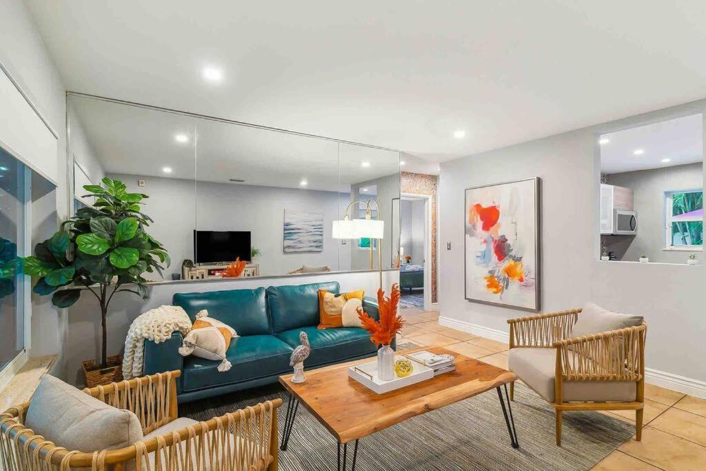 Private Oasis With Pool Near Beaches, Dining & Las Olas فورت لودرديل المظهر الخارجي الصورة