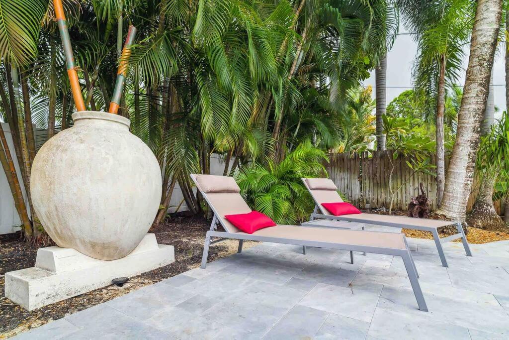 Private Oasis With Pool Near Beaches, Dining & Las Olas فورت لودرديل المظهر الخارجي الصورة