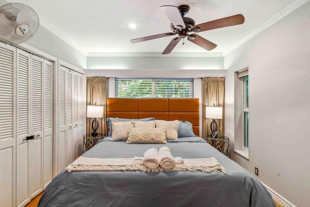 Private Oasis With Pool Near Beaches, Dining & Las Olas فورت لودرديل المظهر الخارجي الصورة